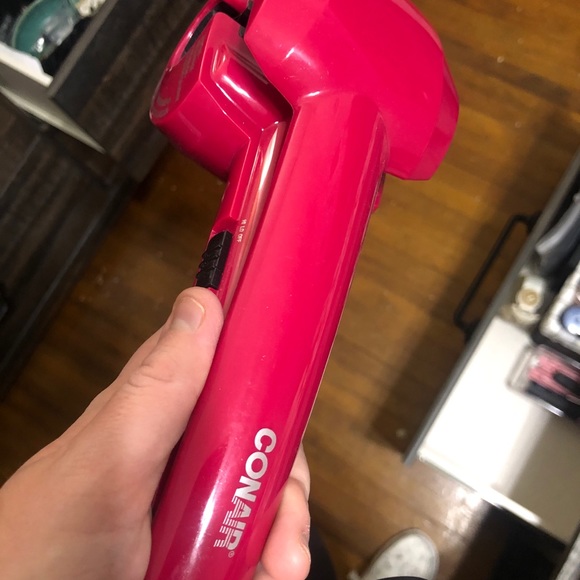 Conair automatic curler - Picture 1 of 3